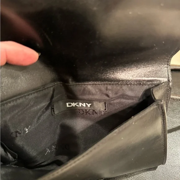 DKNY waist bag - Picture 2 of 2